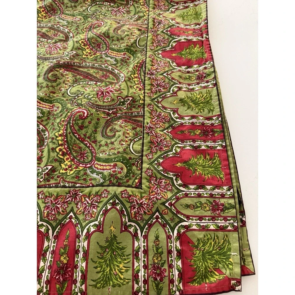 April Cornell Christmas Tablecloth 60x120 Green Paisley Tree Border 100% Cotton